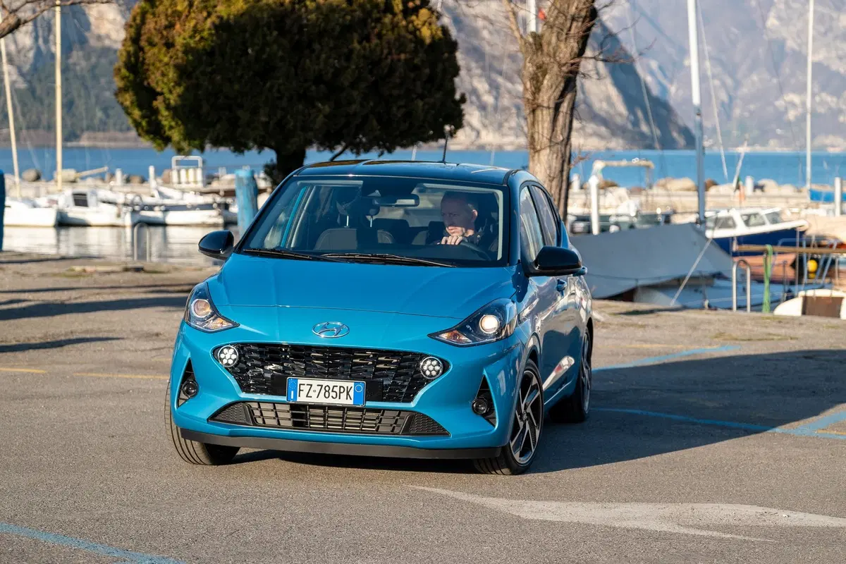 Hyundai i10 2020 | Come va la nuova city car coreana [Video]