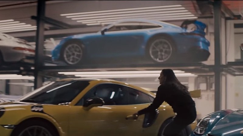 Nuova Porsche 911 GT3 svelata dallo spot per il Super Bowl 2020 [Video] 