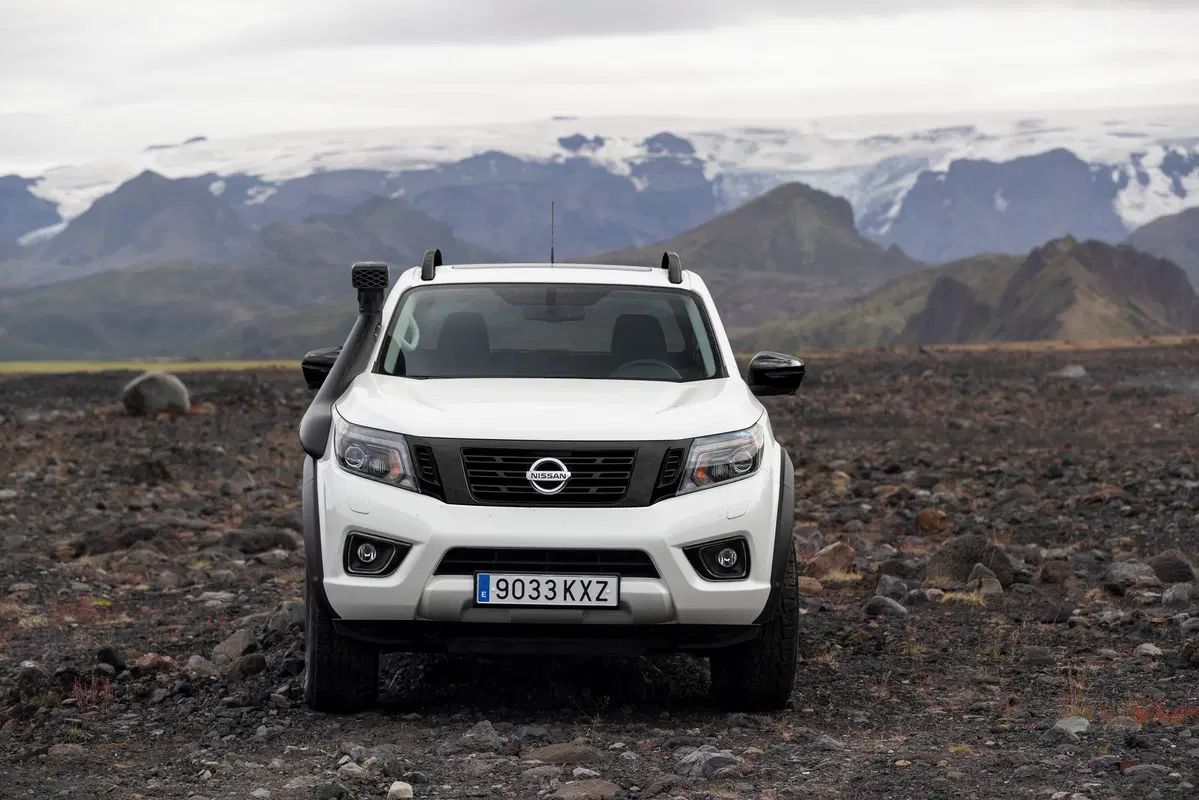 Nuovo Nissan Navara Off-roader AT32, pronto a tutto (2)