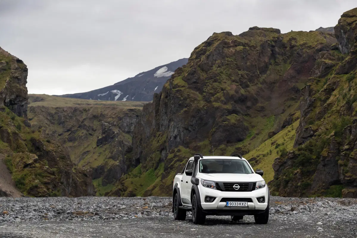 Nuovo Nissan Navara Off-roader AT32, pronto a tutto (3)