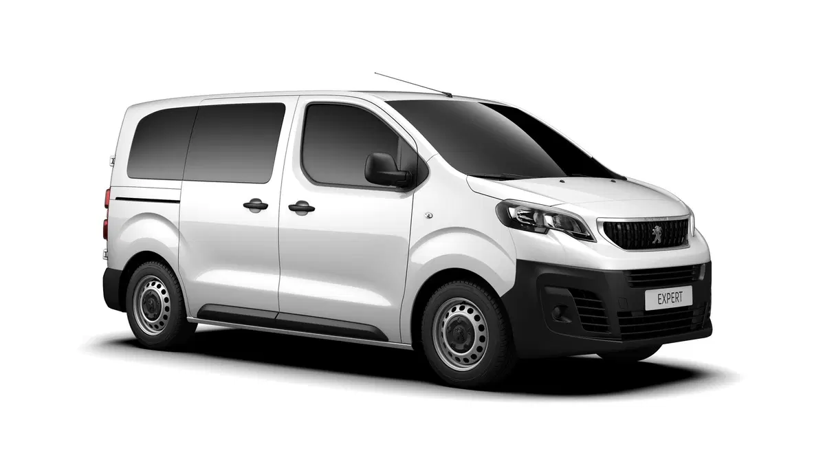 Peugeot Expert Combi: ora con il diesel 120 CV e automatico EAT8 (3)