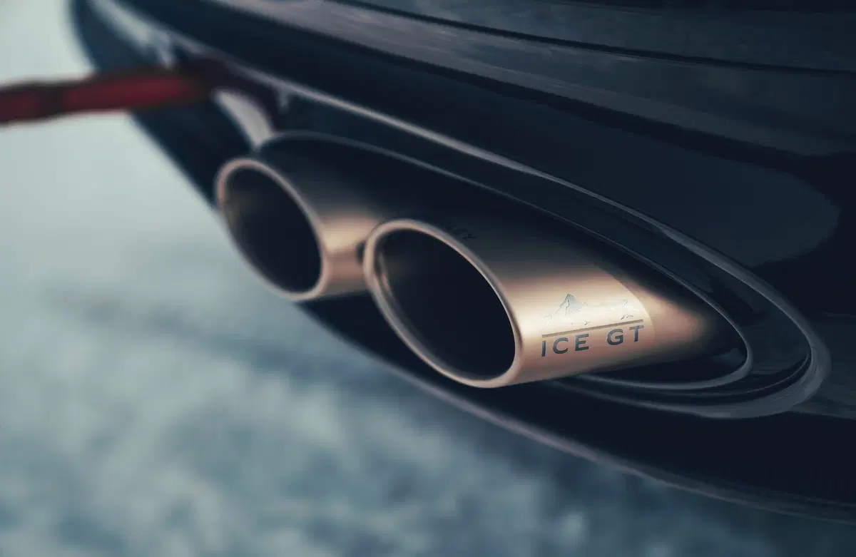 Bentley correrà la GP Ice Race 2020 con una Continental GT preparata (6)