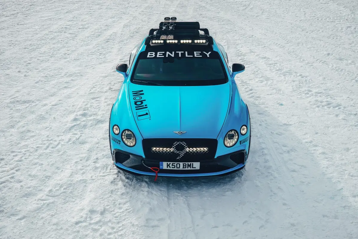 Bentley correrà la GP Ice Race 2020 con una Continental GT preparata (8)