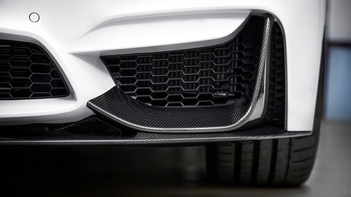 BMW M4 Competition Sport: esclusività spagnola (14)