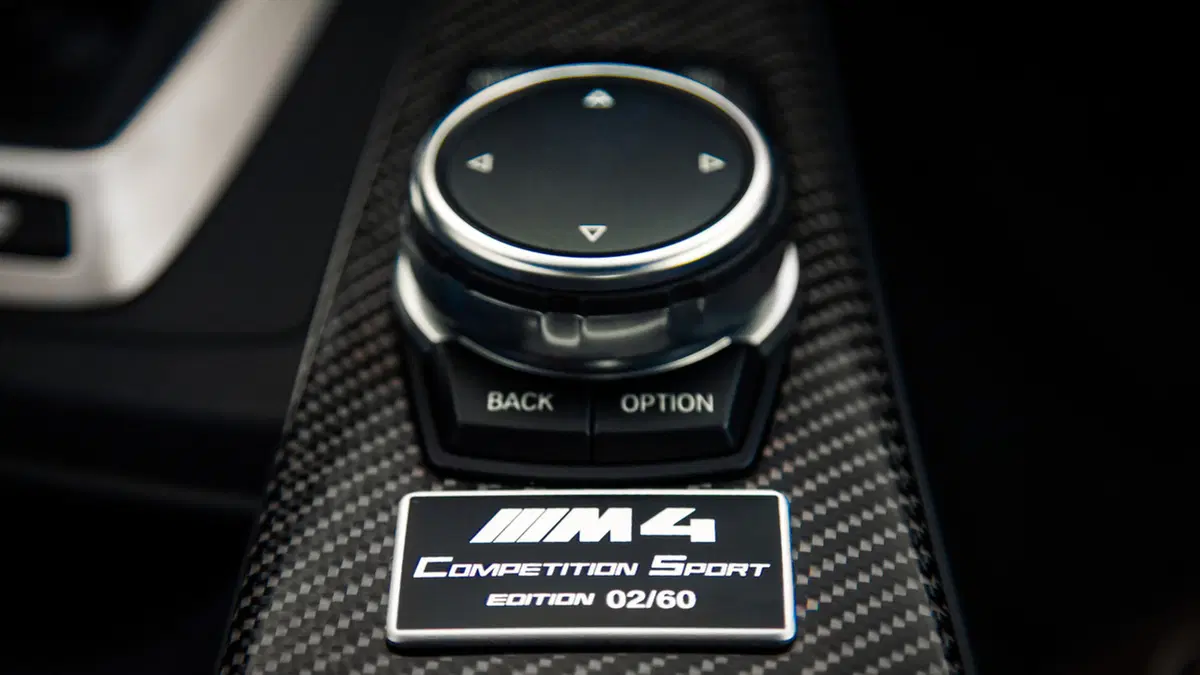 BMW M4 Competition Sport: esclusività spagnola (22)