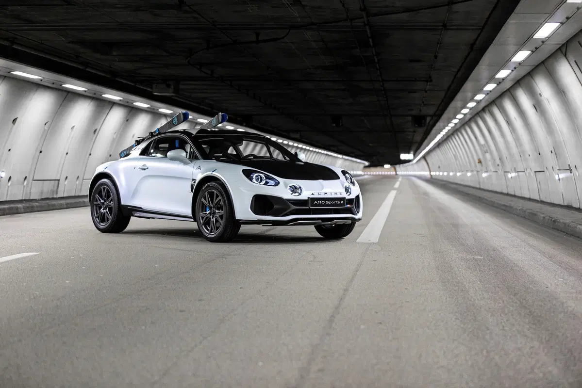 Alpine A110 SportX: la one-off è una supercar o SUV? [Video] (3)
