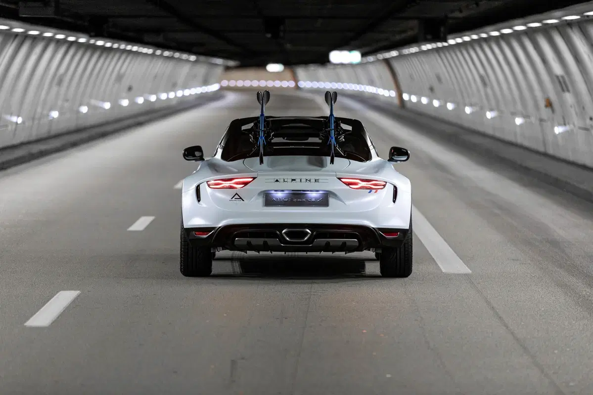 Alpine A110 SportX: la one-off è una supercar o SUV? [Video] (6)