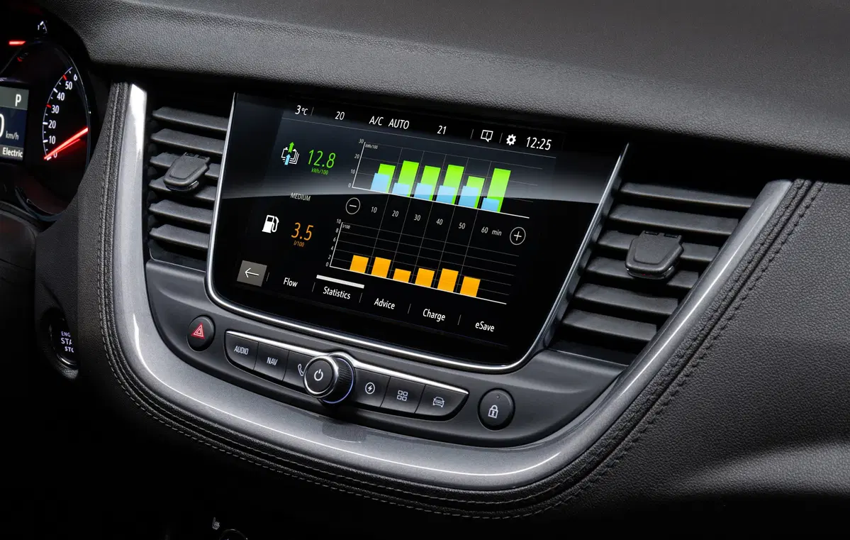 Opel Grandland X 1.6 Hybrid4 Plug-in aut. AWD (9)