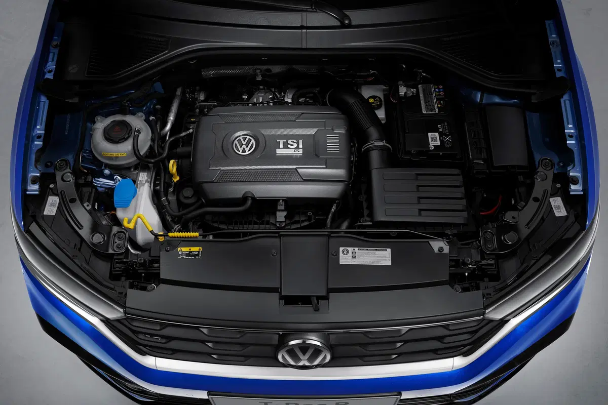Volkswagen T-Roc R 2.0 TSI DSG 4MOTION BlueMotion Technology (16)