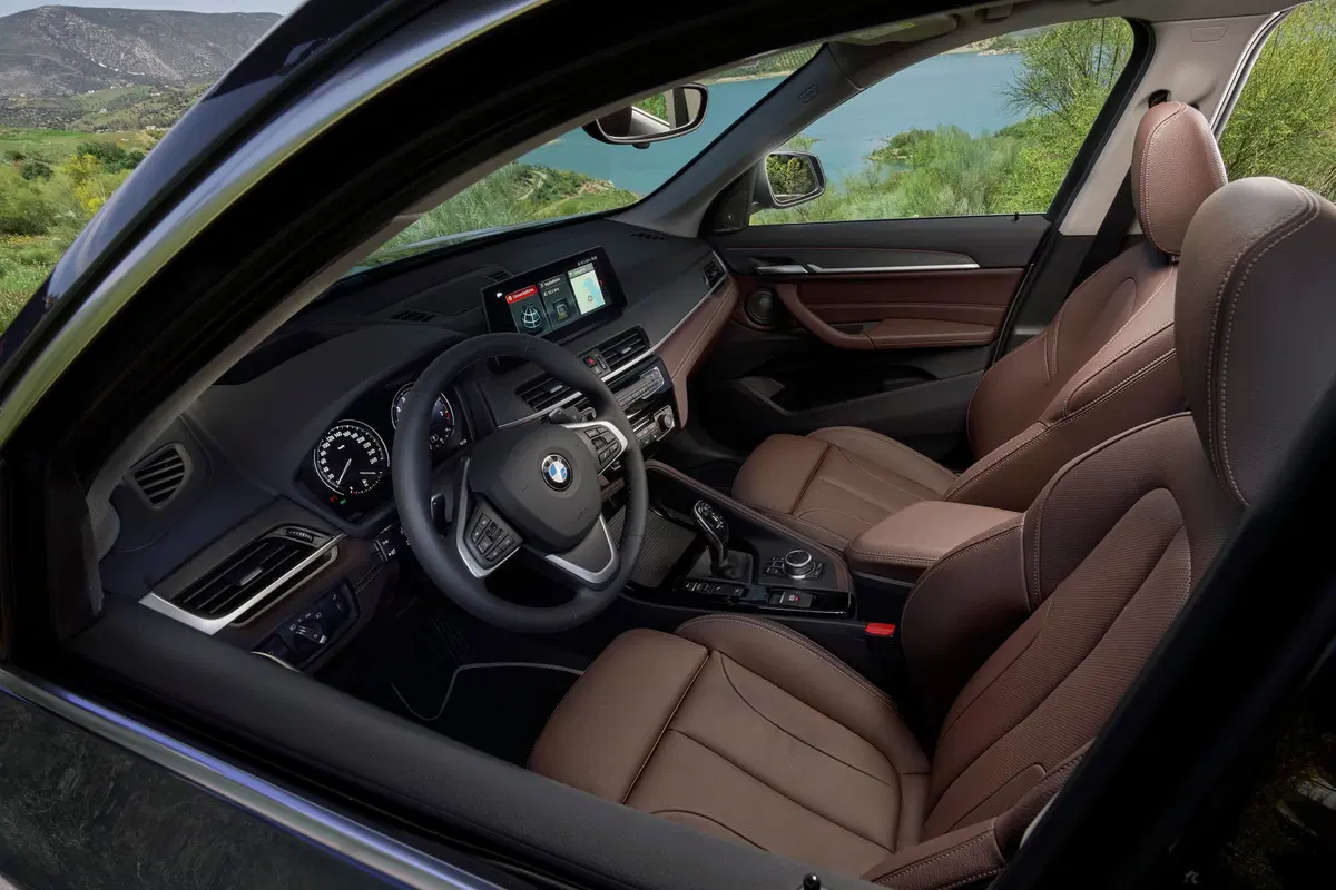 BMW X1 sDrive18i Advantage (17)