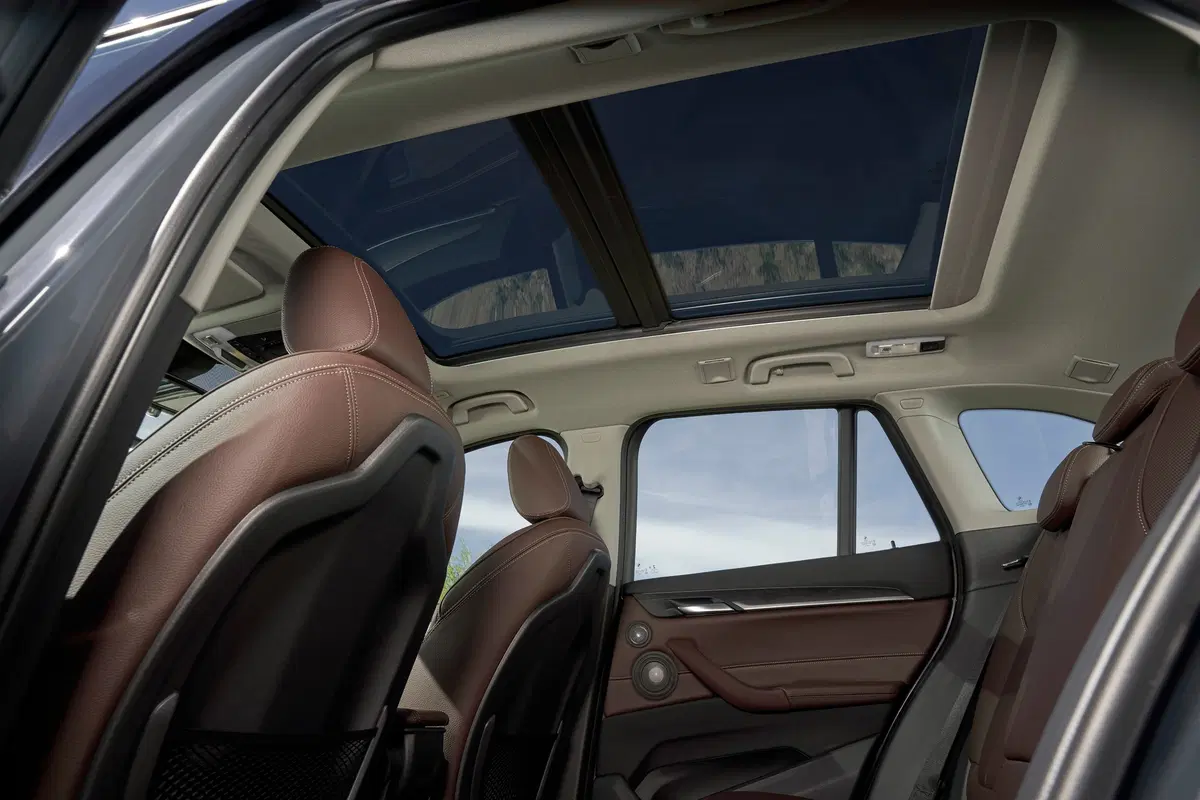 BMW X1 sDrive18i Advantage (16)