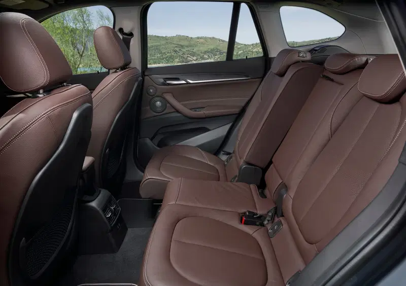 BMW X1 (2015-22) (13)