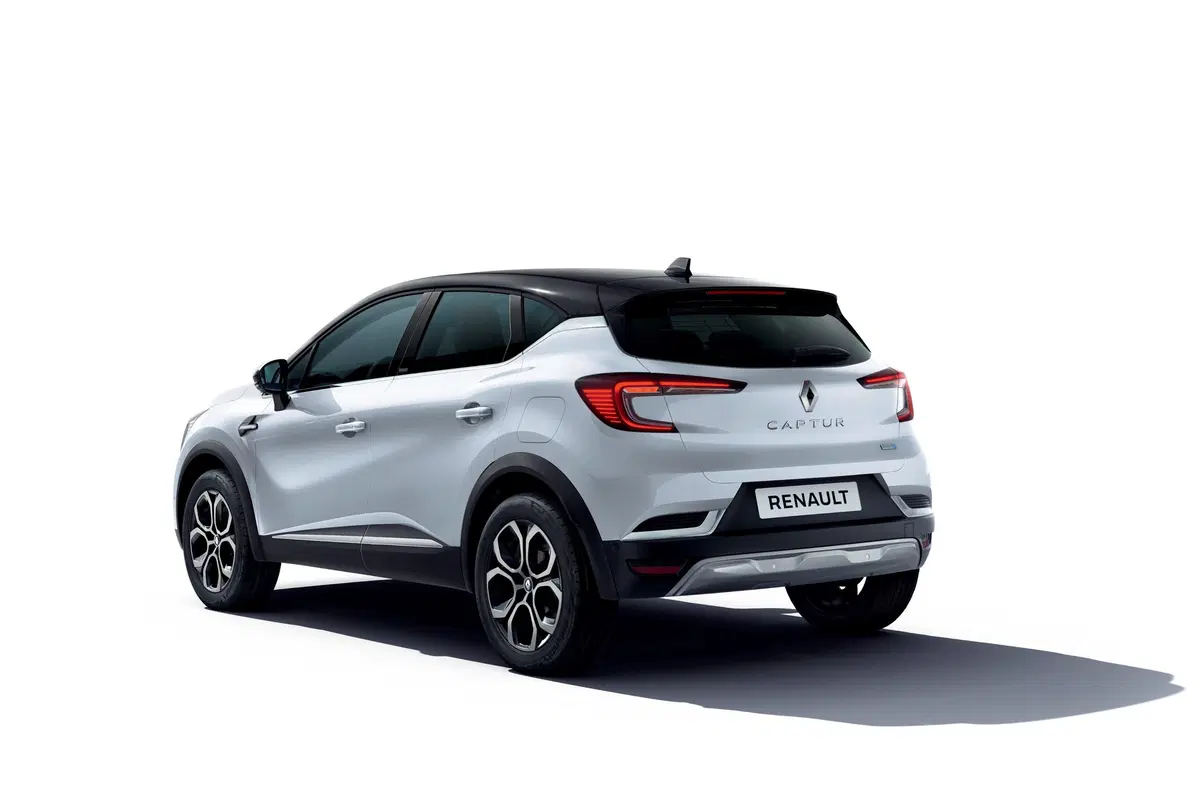 Renault Megane restyling, arriva l'ibrido plug-in (8)