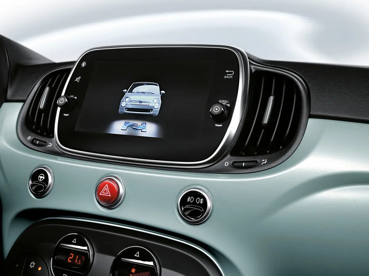 [VIDEO] Fiat 500 e Panda Hybrid: la nostra prova su strada (7)