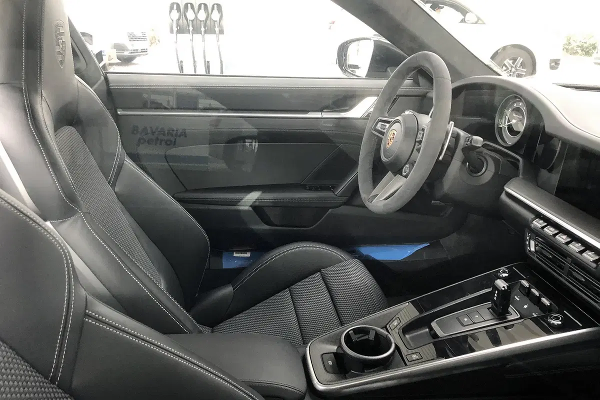 Nuova Porsche 911 Turbo: arriva prima lei o la GT3? [Foto spia] (6)