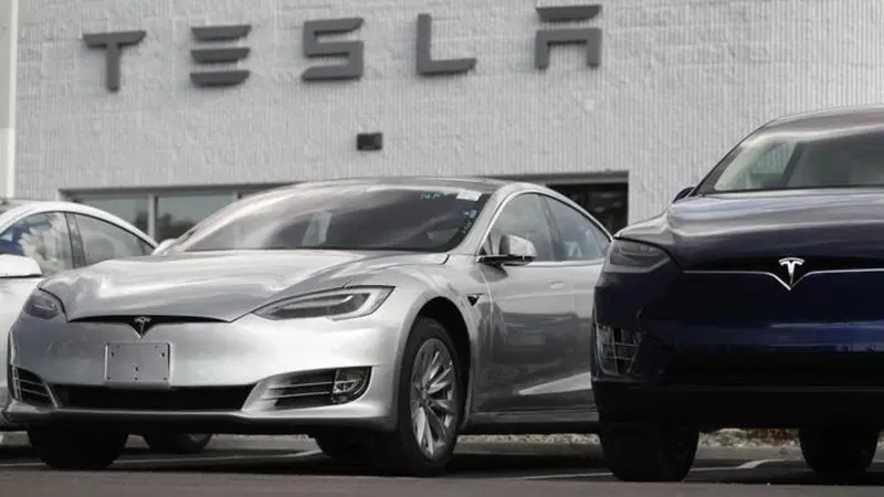 Azioni Tesla: con l'aumento di capitale 2020 la folle corsa dei titoli di Elon Musk &egrave; all'estremo?