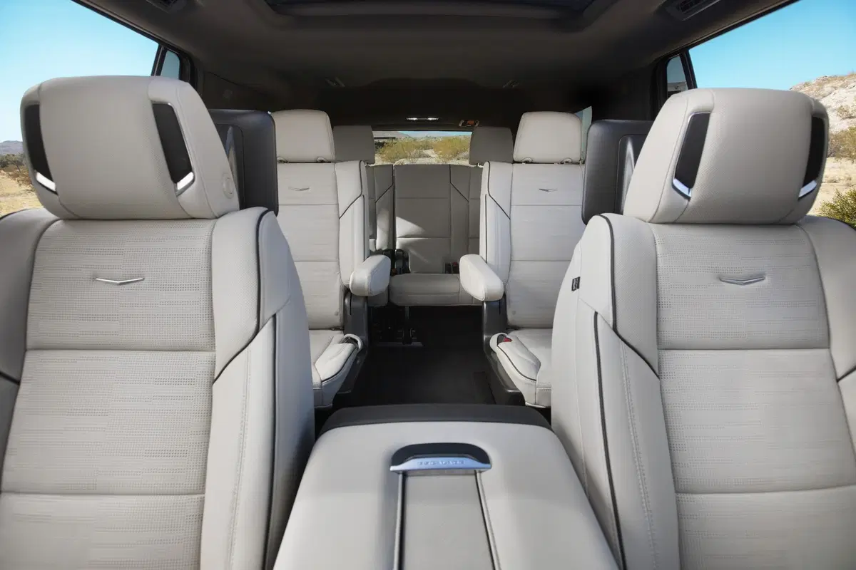 Cadillac Escalade 2020: per la prima volta anche diesel! (2)
