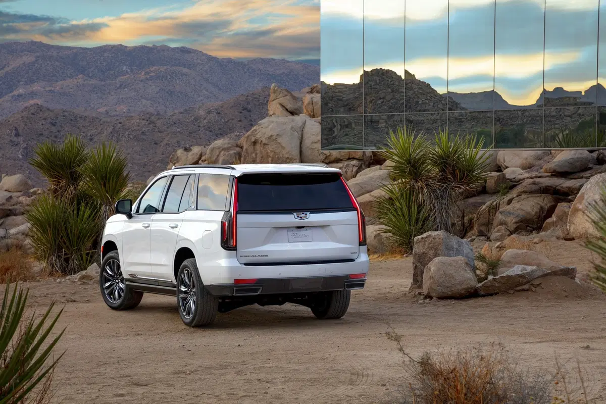 Cadillac Escalade 2020: per la prima volta anche diesel! (13)