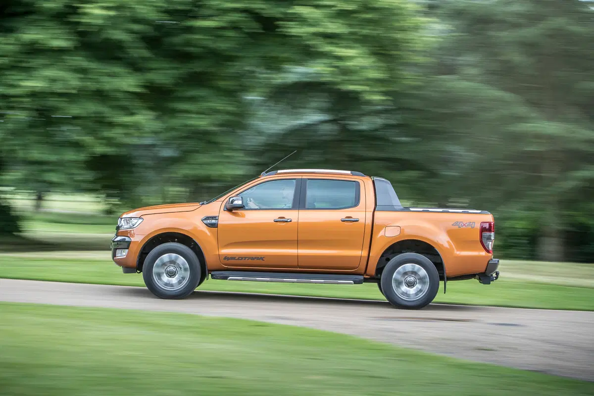 Ford Ranger Pick-up Ranger 2.2 TDCi Chassis XL 2pt. (10)
