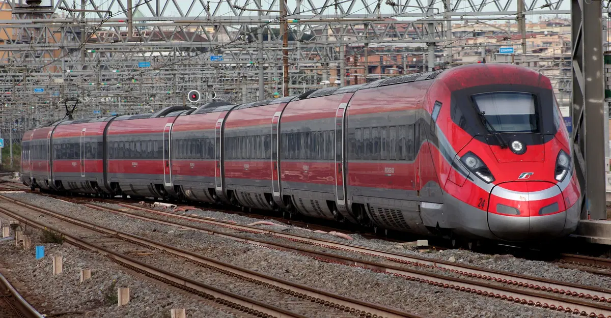 Frecciarossa 1000, quanto è veloce la “Ferrari dei treni” (6)