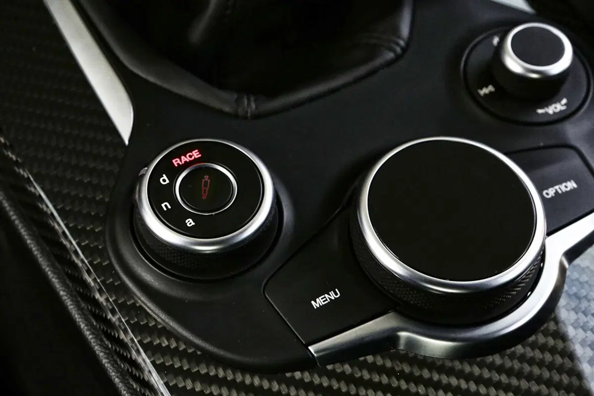 Alfa Romeo Giulia Quadrifoglio [Video Prime Impressioni] (9)