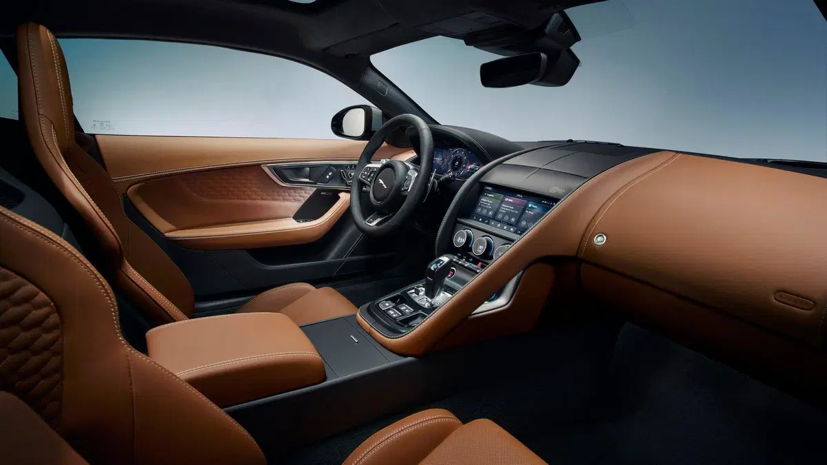 Jaguar F-Type 2020, annunciati i prezzi: ora il V6 costa meno (3)