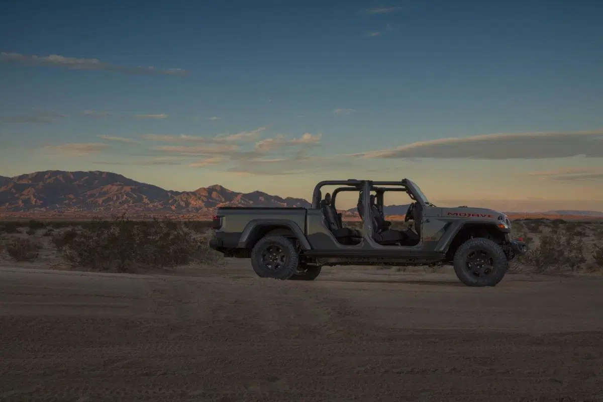 Jeep Gladiator Mojave, la pick-up si fa estrema (6)