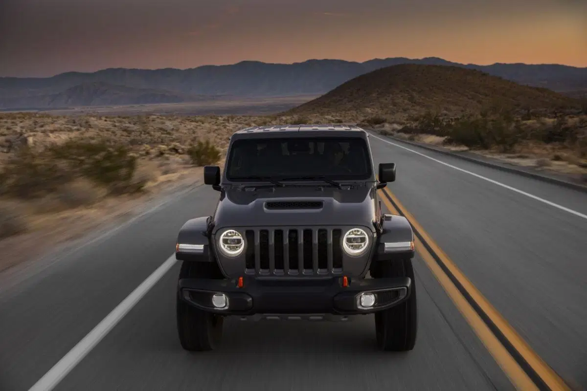 Jeep Gladiator Mojave, la pick-up si fa estrema (20)