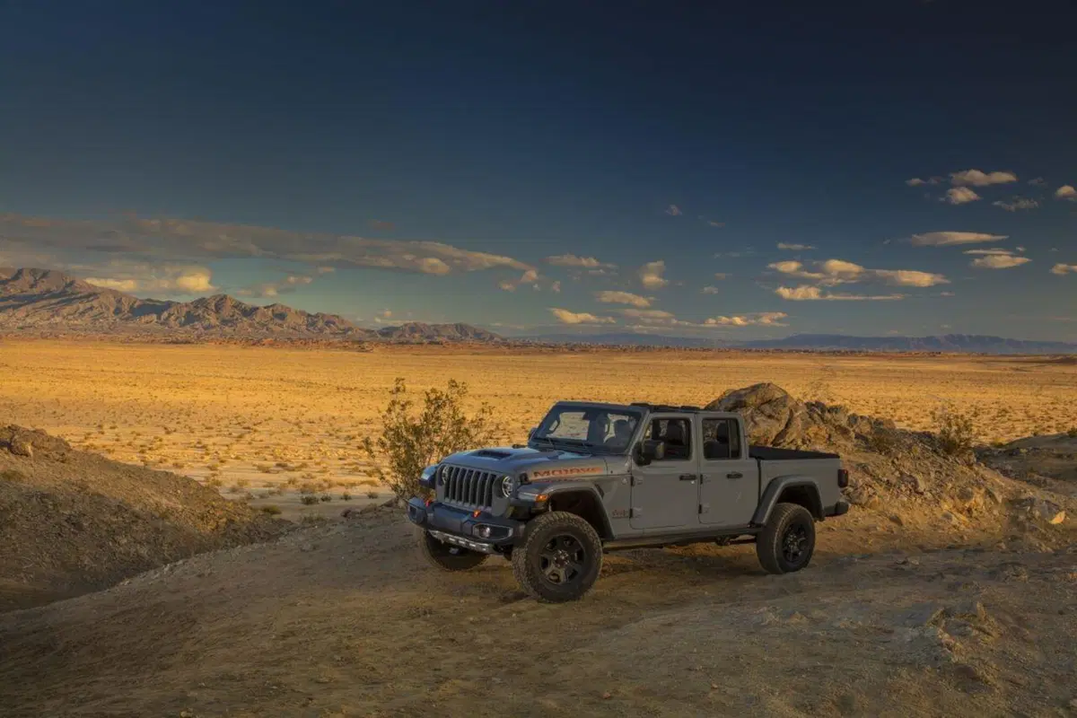 Jeep Gladiator Mojave, la pick-up si fa estrema (19)