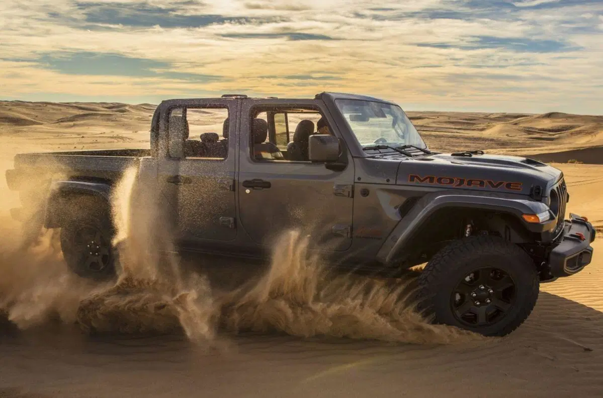 Jeep Gladiator Mojave, la pick-up si fa estrema (16)