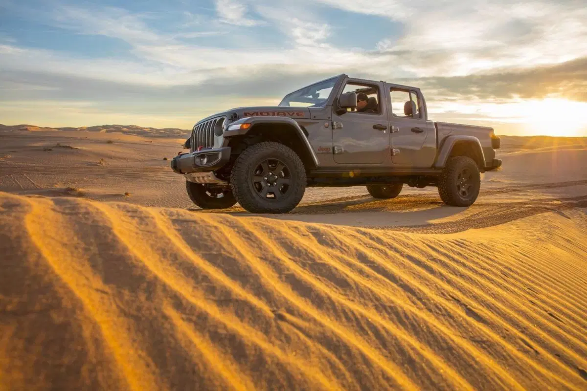Jeep Gladiator Mojave, la pick-up si fa estrema (26)