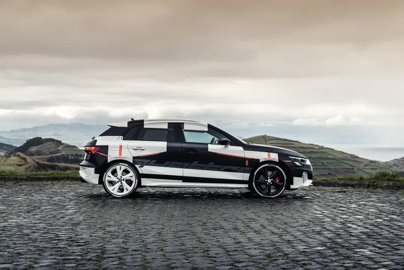 I tecnici non hanno stravolto l'estetica dell'Audi A3 Sportback