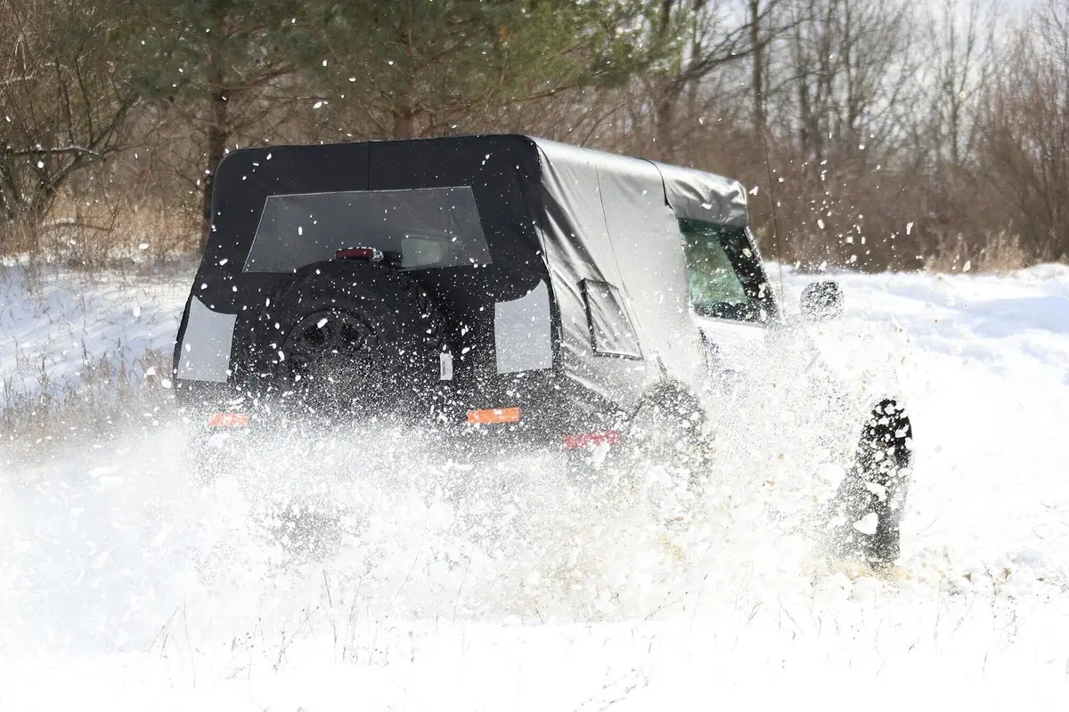 Ford Bronco: passo corto in fuoristrada [Foto spia] (19)