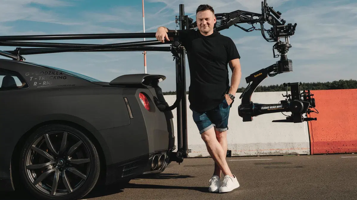 Una Nissan GT-R per filmare la Nismo 2020 in pista [Video] (10)
