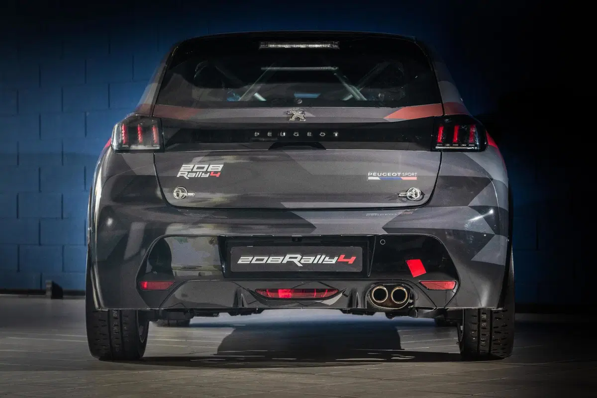 Peugeot Sport Italia: nel 2020 il debutto della 208 RALLY 4 e il ritorno di Andreucci (12)