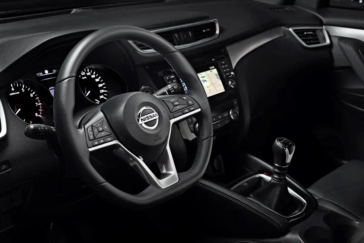Nissan Qashqai 1.3 DIG-T 140 CV N-Tec (11)