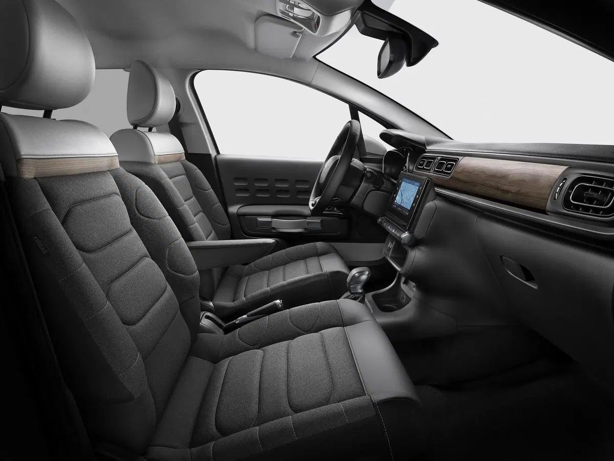 Citroën C3 2020, restyling: look da crossover (4)
