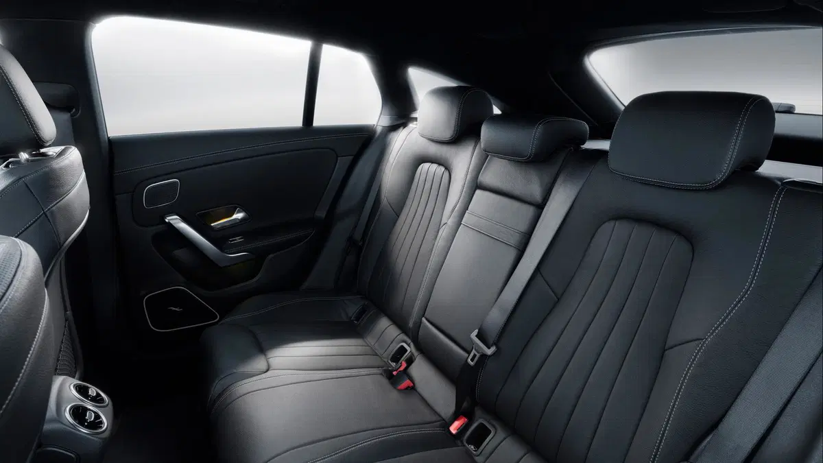 Mercedes-Benz CLA Shooting Brake 200 Shooting Brake Executive (20)