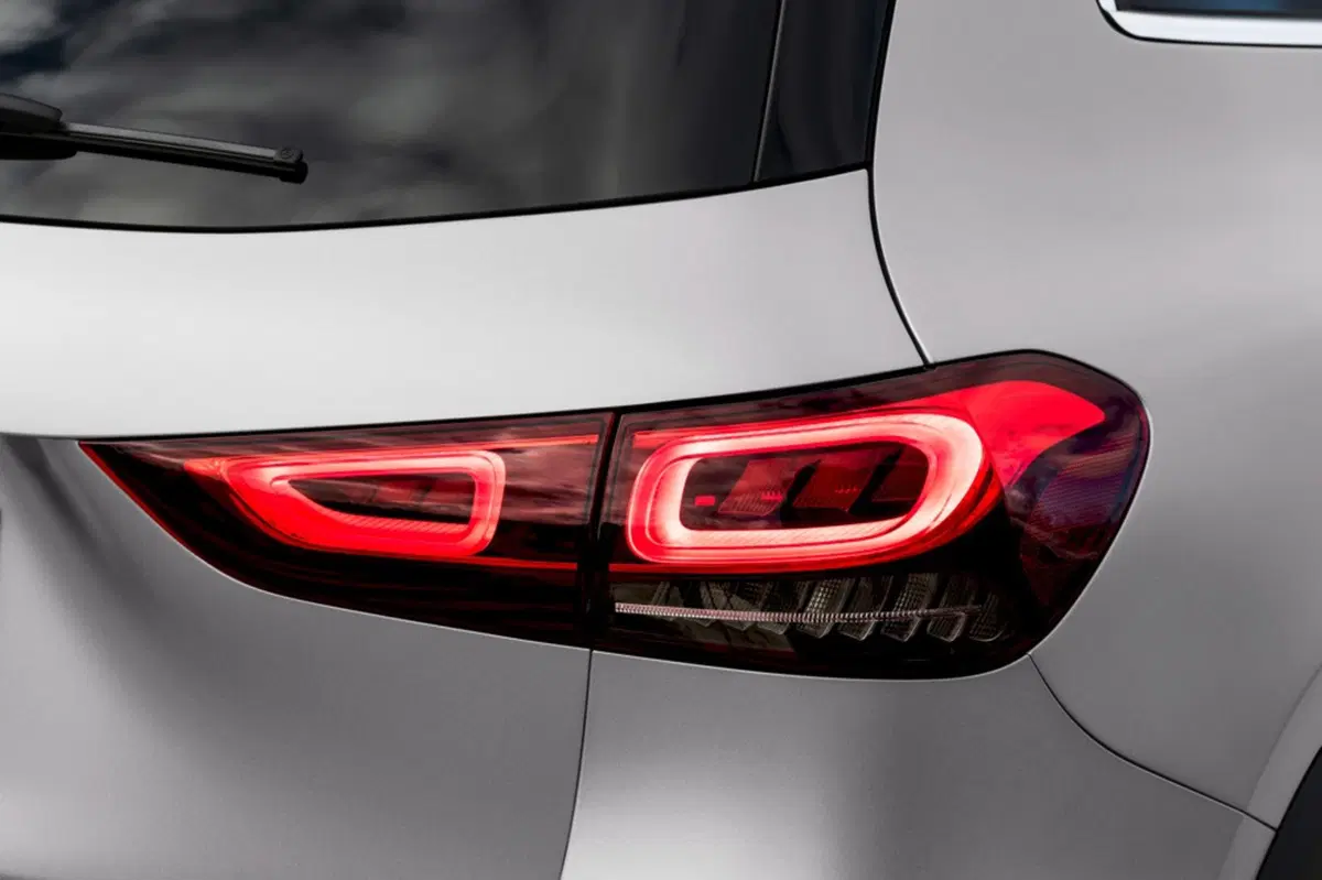 Mercedes GLA 2020, i prezzi: si parte da 38.270 euro (3)