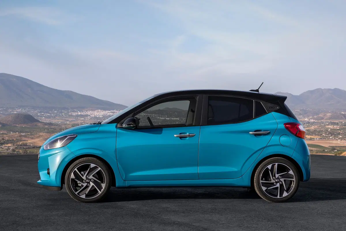 Hyundai i10 (2020-->>) (2)