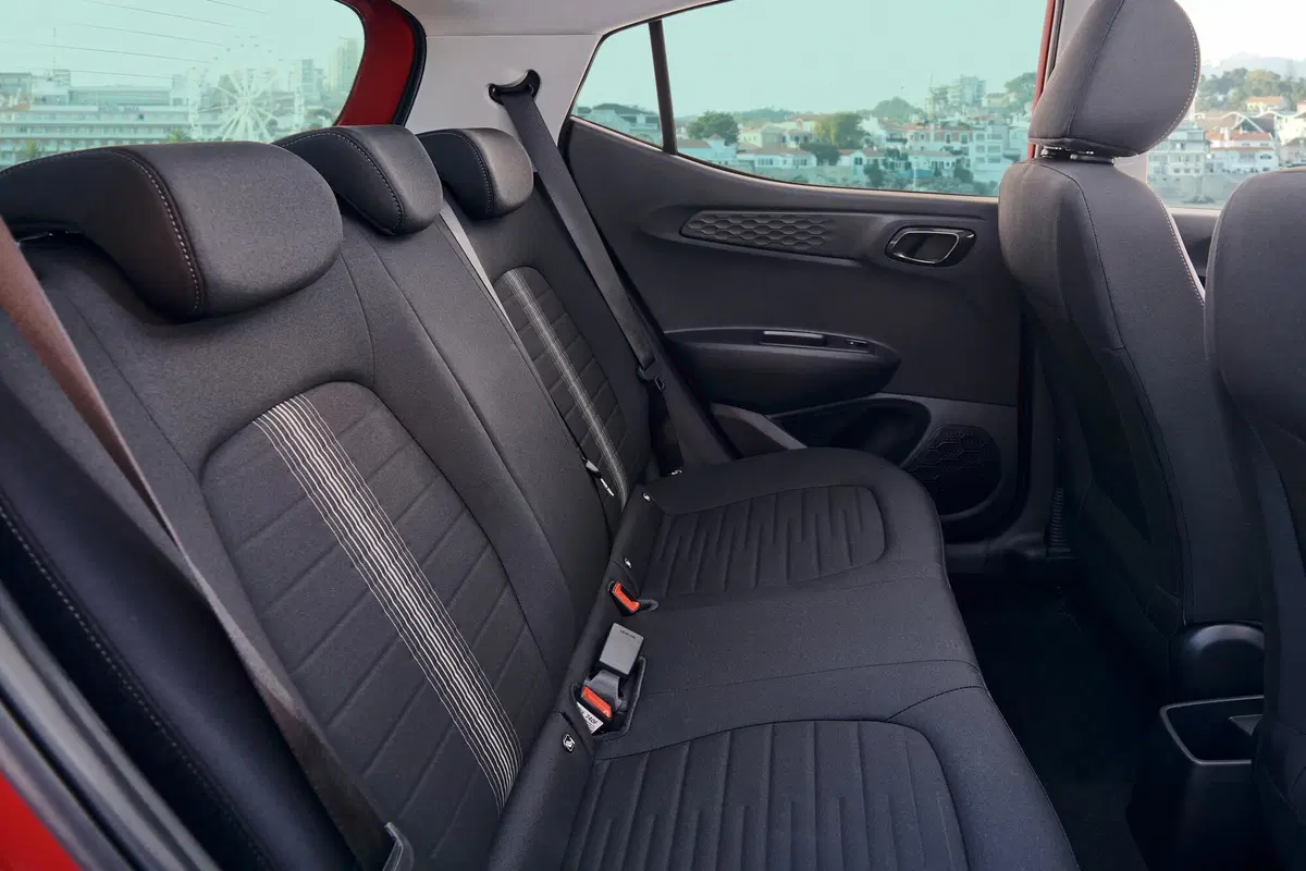 Hyundai i10 (2020-->>) (12)