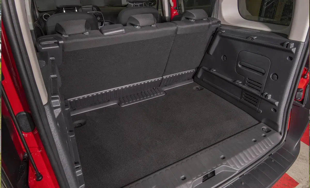 Nissan NV250 (2019-22) (14)