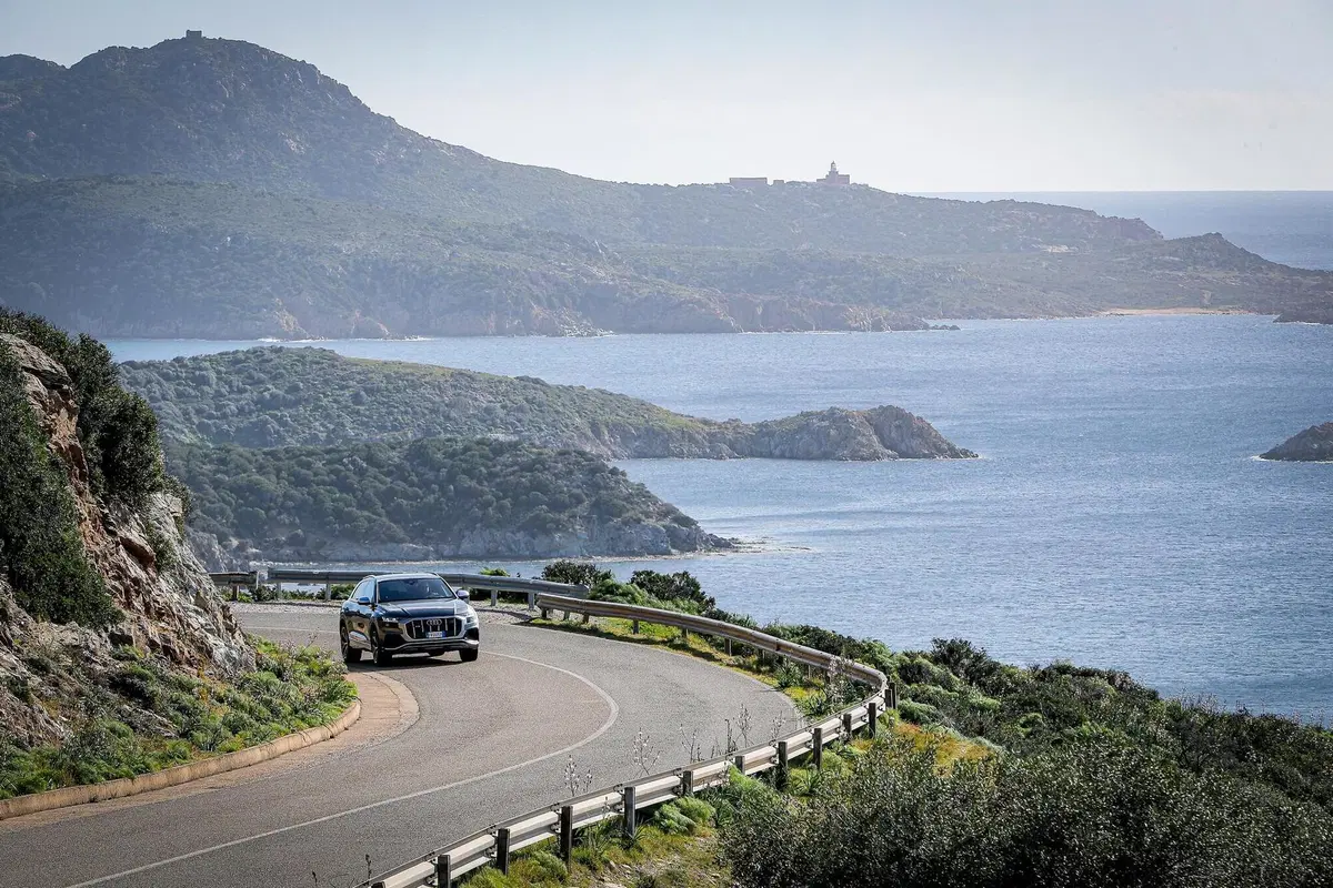 Audi SQ8, TEST: sportiva, diesel, ibrida e anche super bilancia [Video] (5)