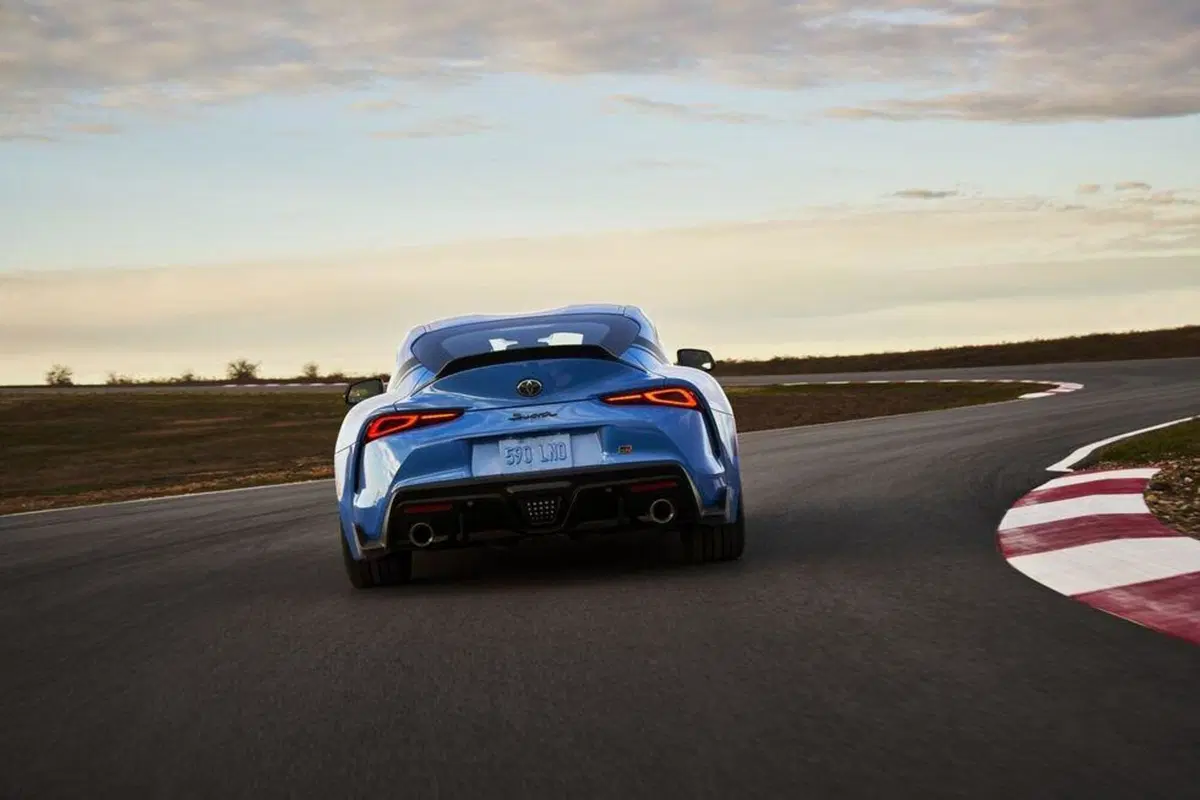Toyota Supra: ancora più potenza per il 6 cilindri 3.0? (2)