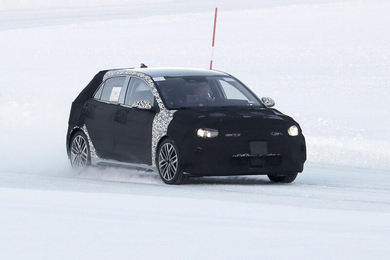 Kia Rio: verso la nuova generazione [Foto spia]