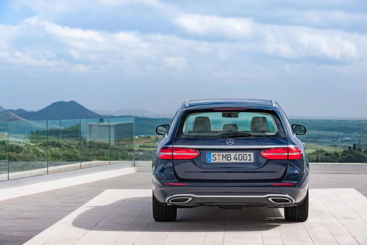 Mercedes-Benz Classe E Station Wagon 220 d Mild hybrid Auto Premium (28)