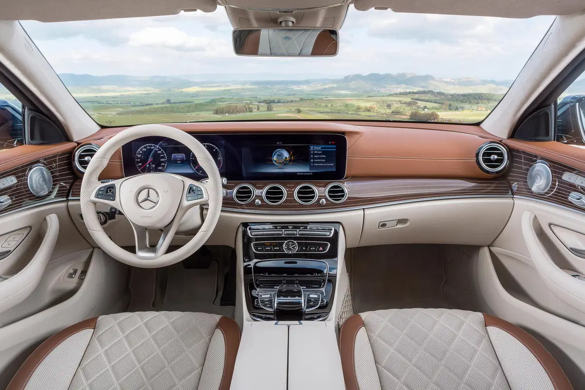 Mercedes-Benz Classe E Station Wagon 220 d Mild hybrid Auto Premium (34)