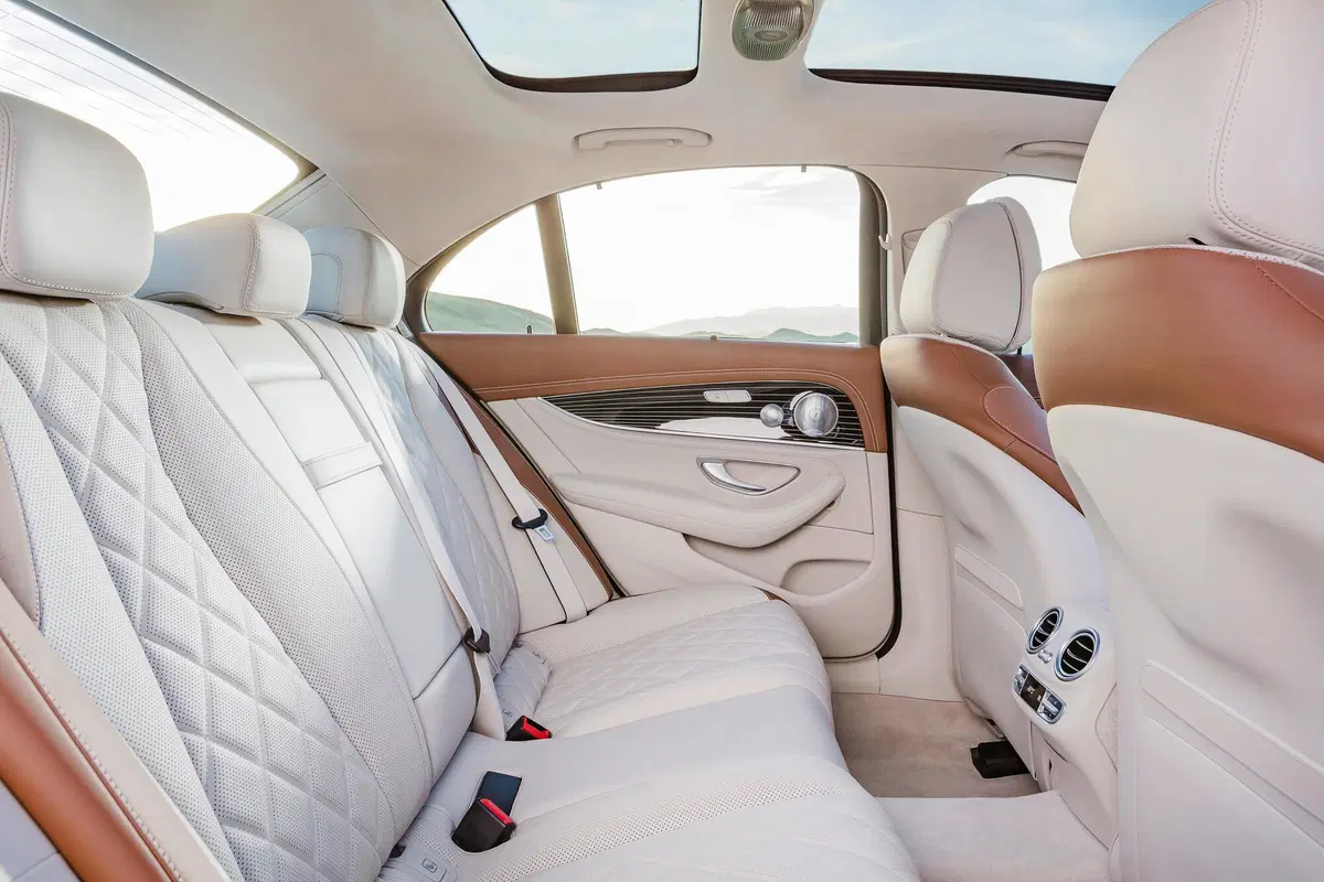 Mercedes-Benz Classe E 200 Auto Mild hybrid Premium Plus (40)