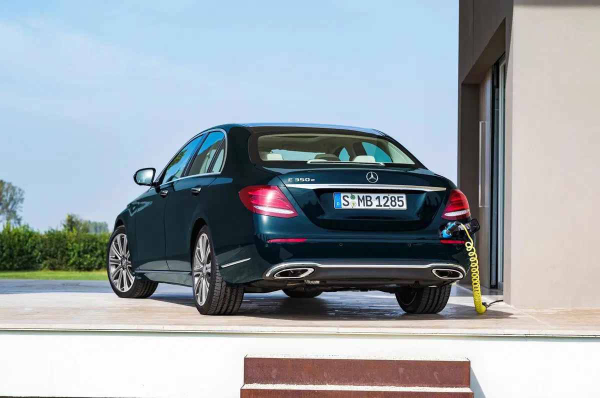 Mercedes-Benz Classe E 200 Auto Mild hybrid Premium Plus (30)