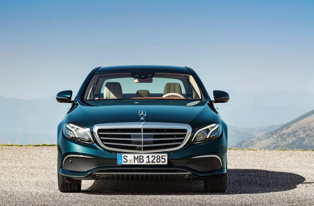 Mercedes-Benz Classe E 200 Auto Mild hybrid Premium Plus (29)